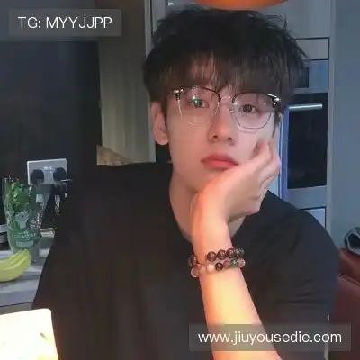 朱蓉维